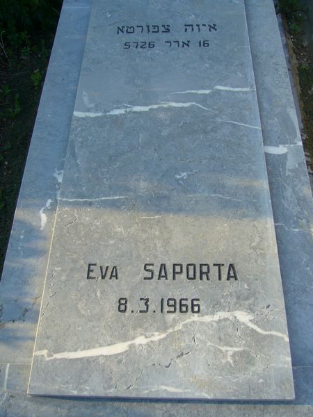 Tombstone of SAPORTA Eva