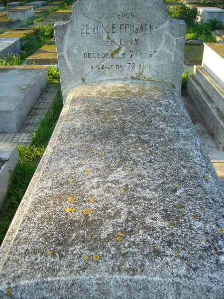 Estela de BENBARUK Zemoule