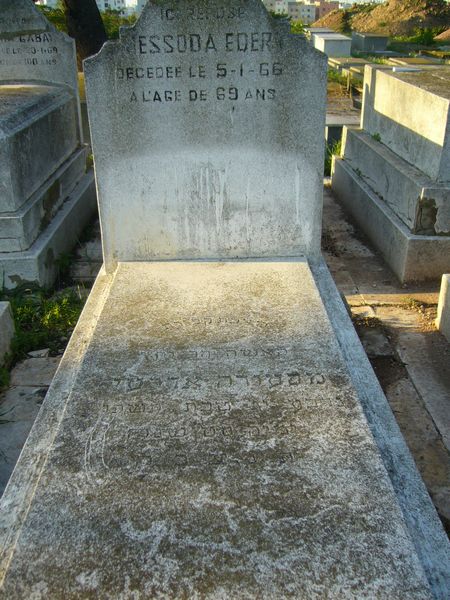 Estela de EDERY Messoda