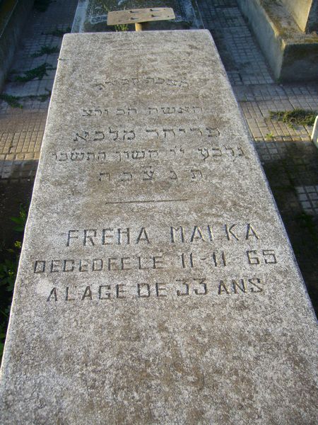 Tombstone of MALKA Freha