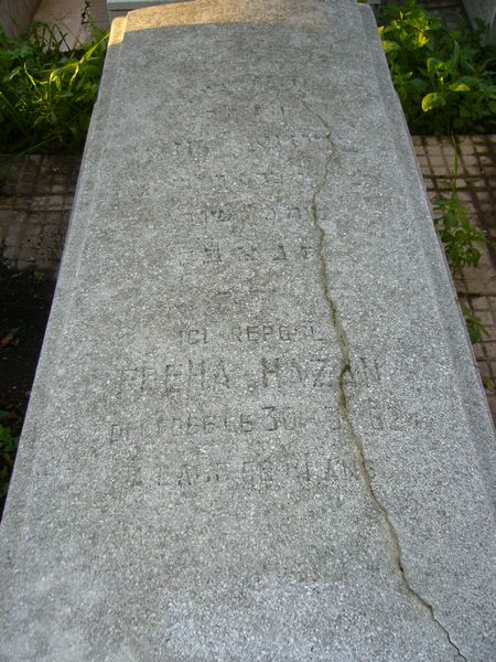 Stèle de HAZAN Freha