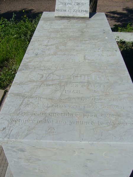 Stèle de EDERY Jose