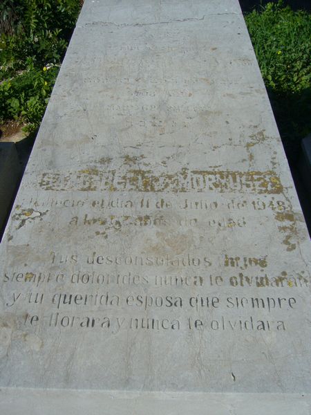 Tombstone of MORUSEF Isaac Belit