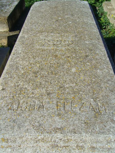 Stèle de ELEZAM Aicha