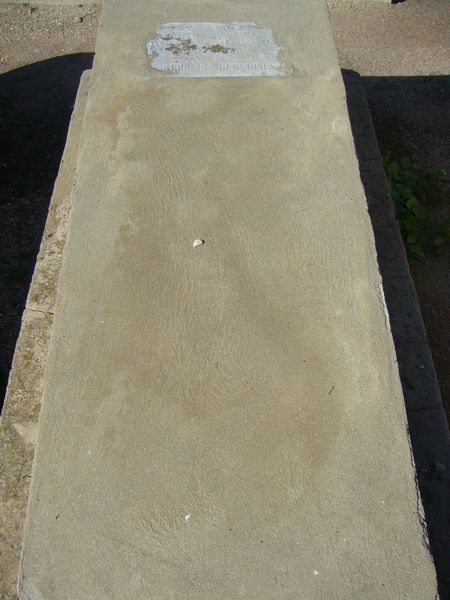 Lápide de BENKHLIFA Mardoche