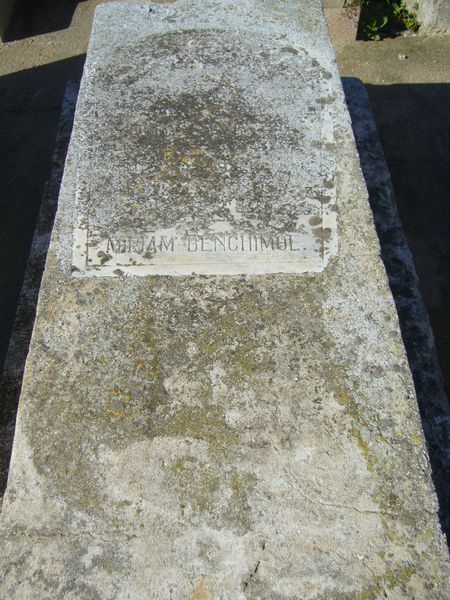 Estela de BENCHIMOL Miriam