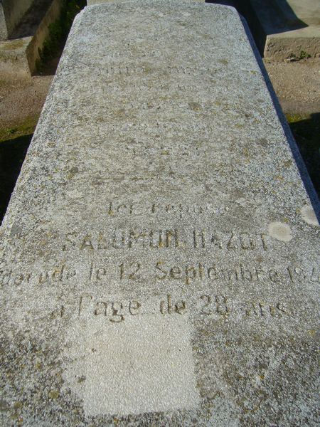 מַצֵּבה פון HAZOT Salomon