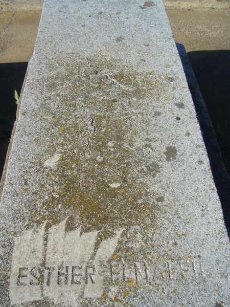 Stèle de ELMALEH Esther