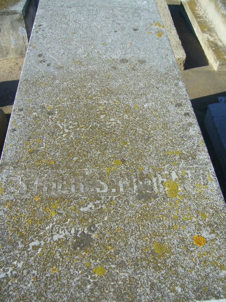 Stèle de PIMIENTA Esther S.