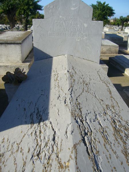 Stèle de NAHON Sol