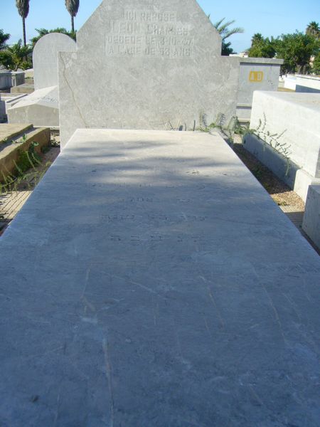 Stèle de LEON Charles
