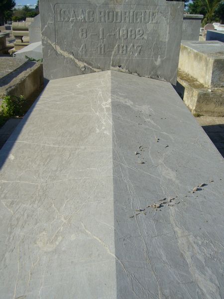 Stèle de RODRIGUE Isaac