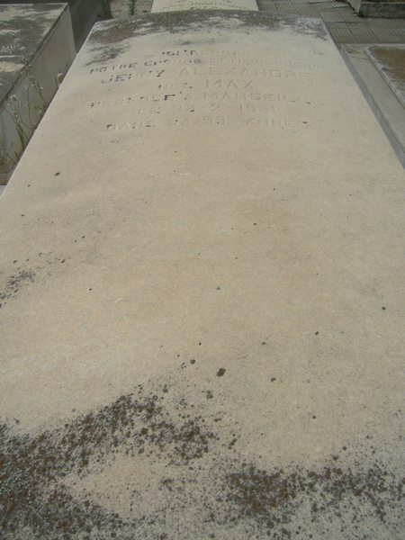 מצבת ALEXANDRE Jenny
