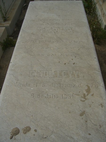Stèle de LEVY Gimol