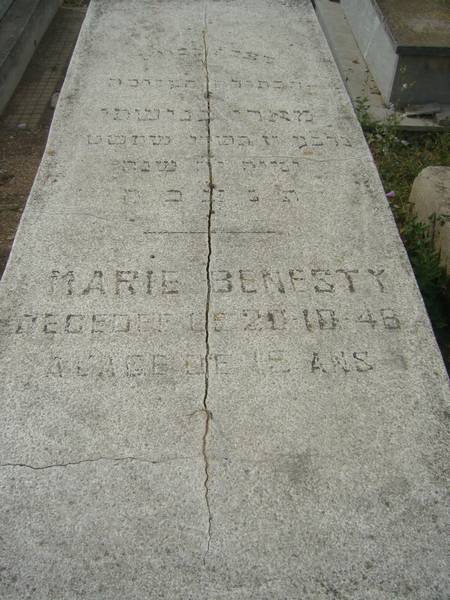 BENESTY Marie का स्मारक
