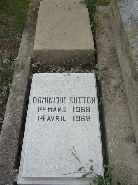 Tombstone of SUTTON Dominique