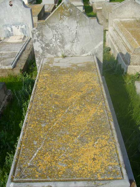 Lápide de BITTON Azar