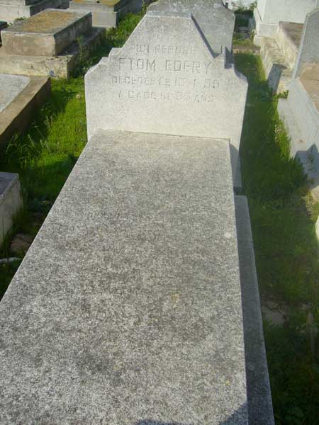 Stèle de EDERY Ftom