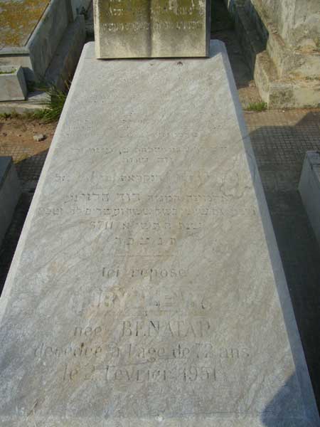 Stèle de LEVY Fiby