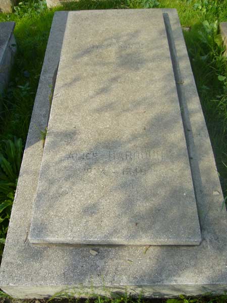 Stèle de HARQUIN Alice