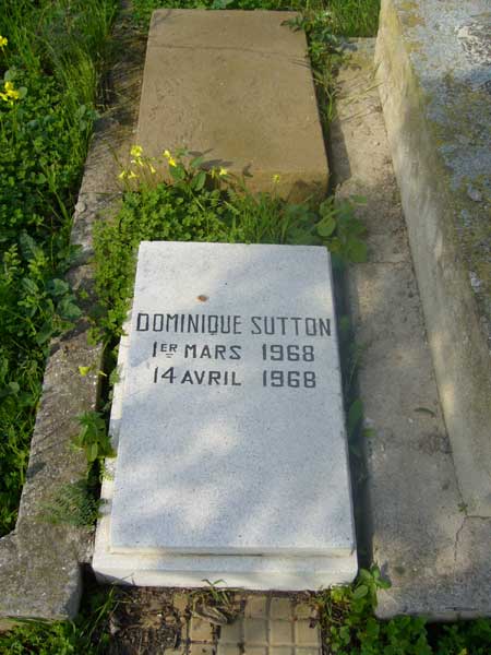 Tombstone of SUTTON Dominique