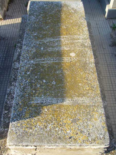 Stèle de NAHMANI Jacob