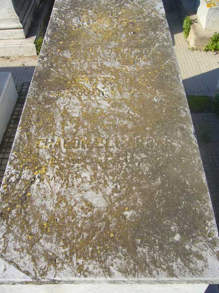 Grafsteen van ELHARRAR Chalom
