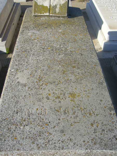 Grafsteen van MALKA David