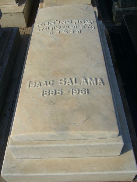 מַצֵּבה פון SALAMA Isaac