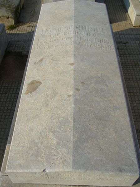 Tombstone of GUIGUI Edmond