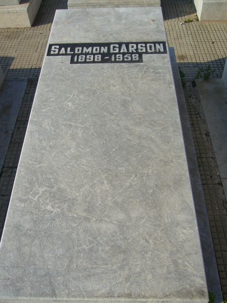 מַצֵּבה פון GARSON Salomon