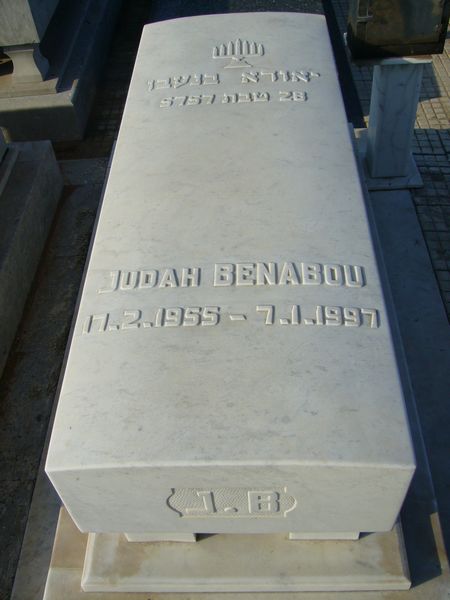 Lápide de BENABOU Judah