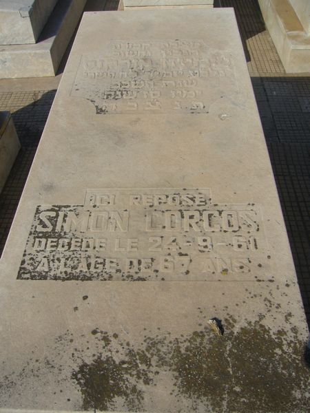 Grafsteen van CORCOS Simon