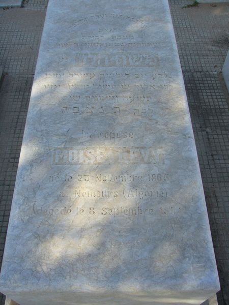 Stèle de LEVY Moise