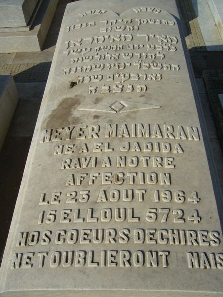 Grafsteen van MAIMARAN Meyer