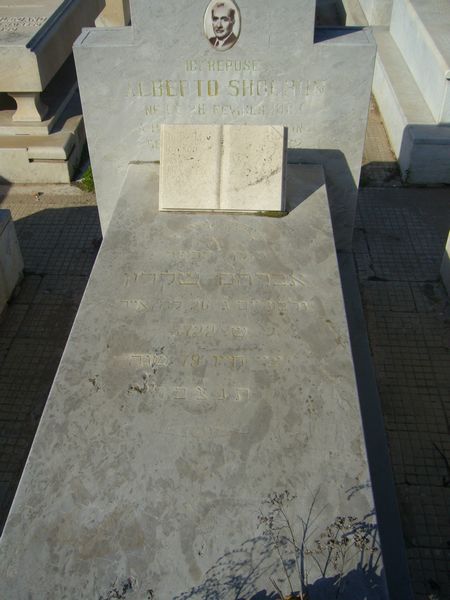 Tombstone of SHOCRON Alberto