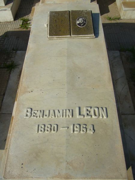 Stèle de LEON Benjamin