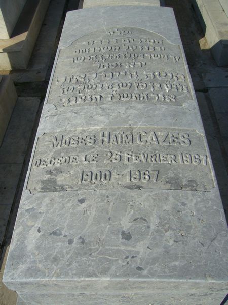 Grafsteen van CAZES Moses Haim