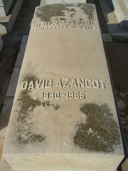 Estela de AZANCOT David