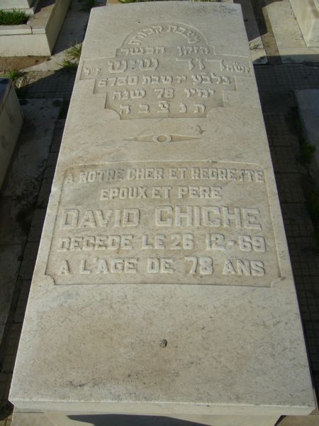 Grafsteen van CHICHE David
