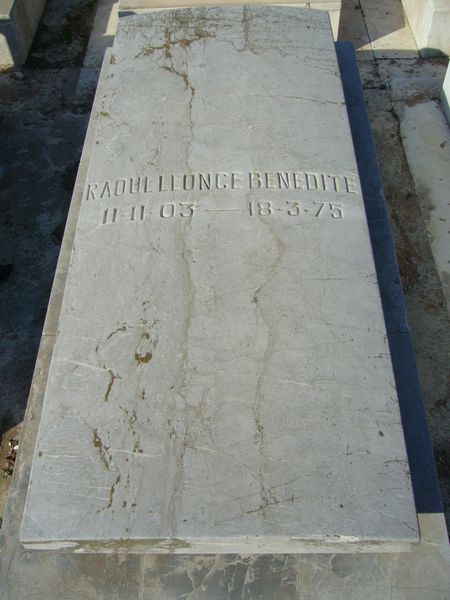 Lápide de BENEDITE Léonce Raoul