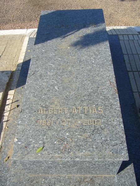Lápide de ATTIAS Albert