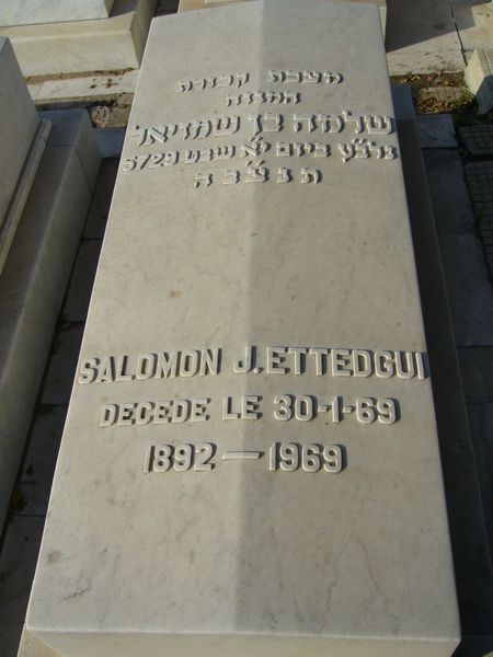 Estela de ETTEDGUI Salomon J.
