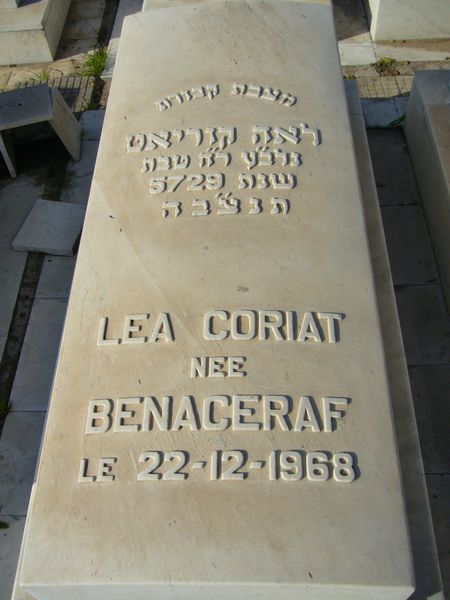 Grafsteen van CORIAT Lea