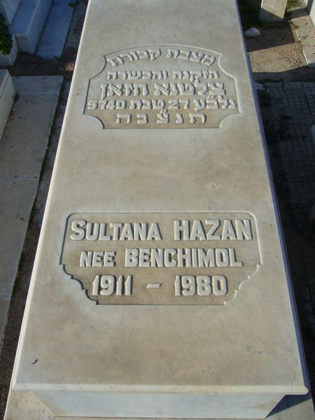 Grabstein von HAZAN Sultanna