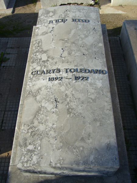 מַצֵּבה פון TOLEDANO Clarys