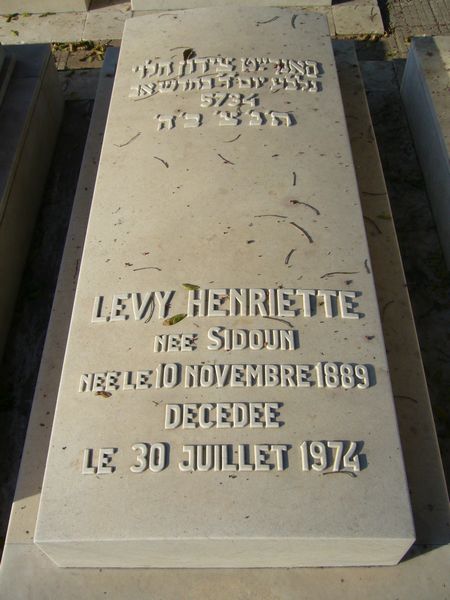 Stèle de LEVY Henriette