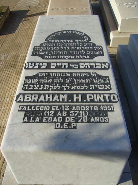 מַצֵּבה פון PINTO Abraham H.