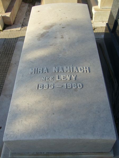 מַצֵּבה פון NAMIACH Mira