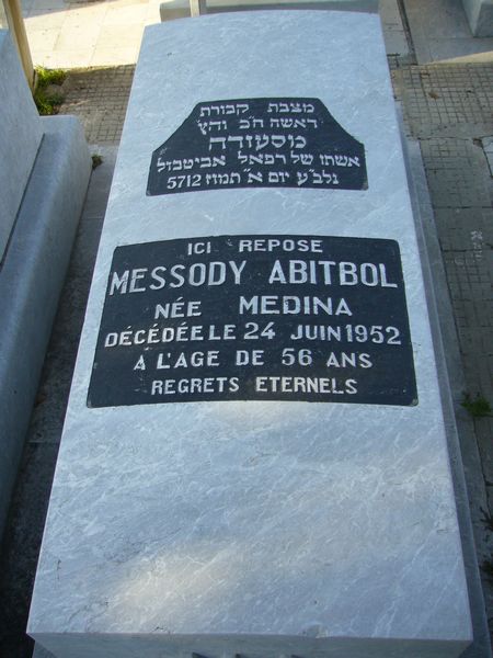 Estela de ABITBOL Messody